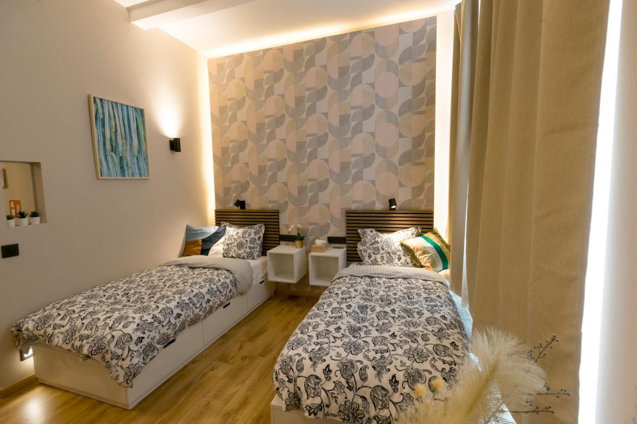 Golden Dove Luxury Aparts Brussels Exterior photo